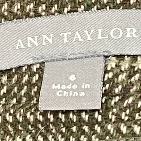 Ann Taylor skirt with pinstripe pattern,herringbone texture, pockets Women 6 - Picture 2 of 8